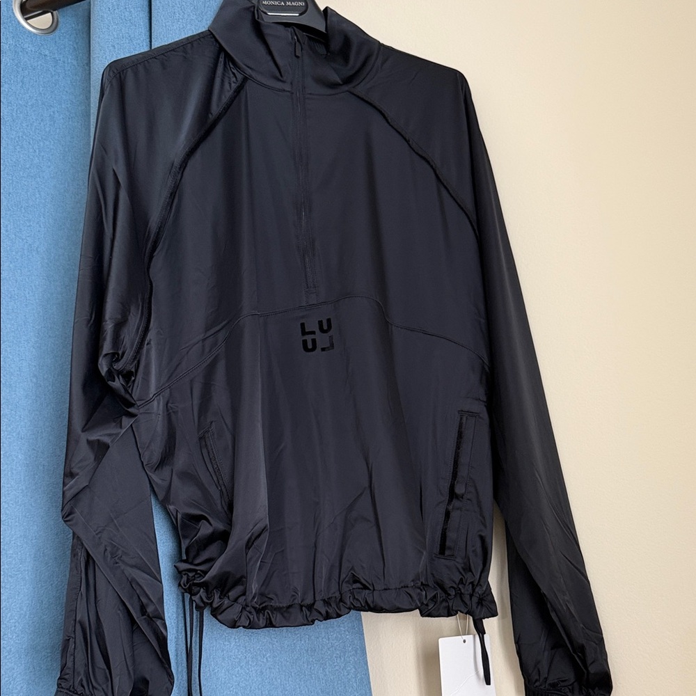 Lululemon Stretch Satin Flocked Training Jacket Size M